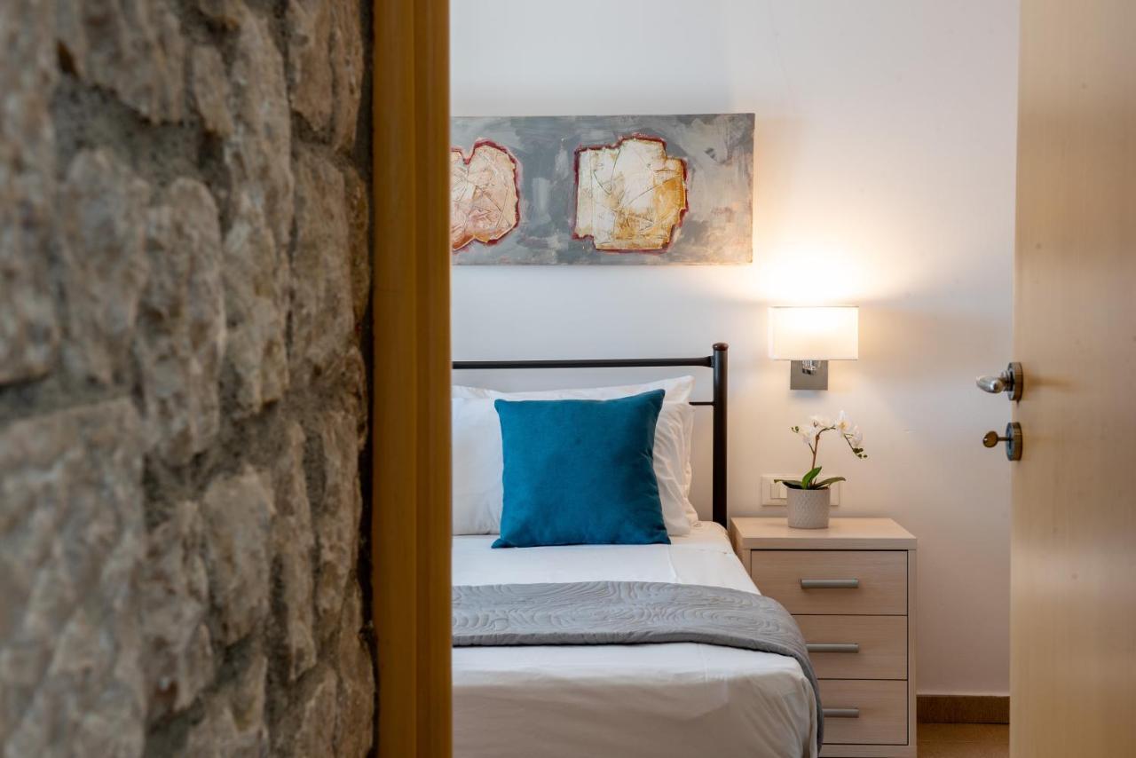 Villa Costamare - Enjoy Lazy Days On The Private Pool-Jacuzzi Πεύκος Εξωτερικό φωτογραφία