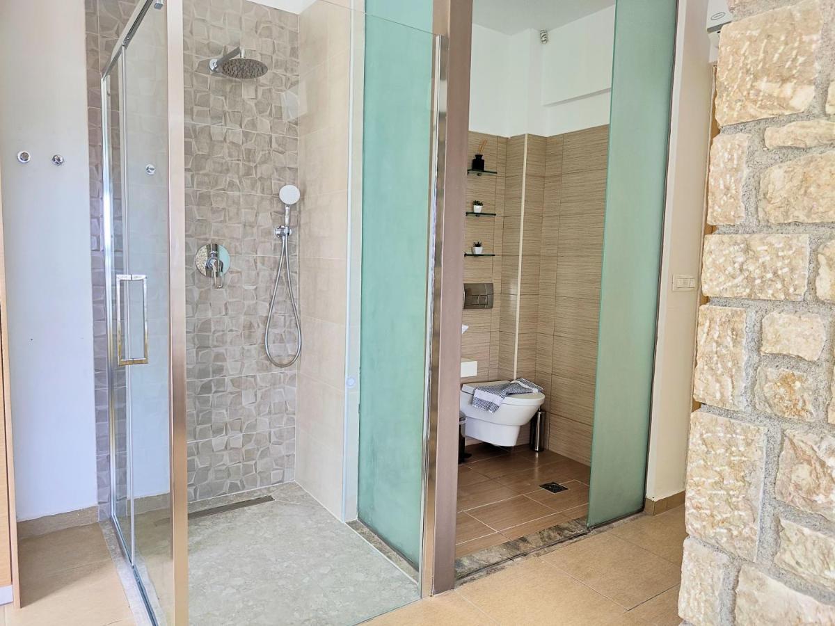 Villa Costamare - Enjoy Lazy Days On The Private Pool-Jacuzzi Πεύκος Εξωτερικό φωτογραφία
